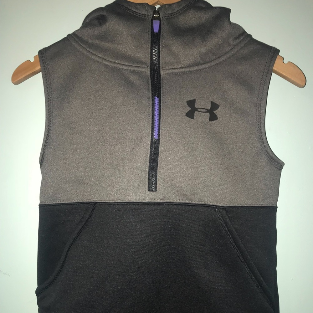 Under Armour half-zip sports vest